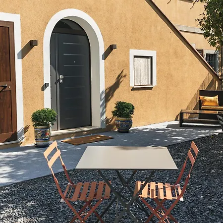 Maison Annelise Bed & Breakfast *