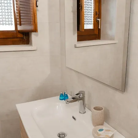 Maison Annelise Bed & Breakfast *